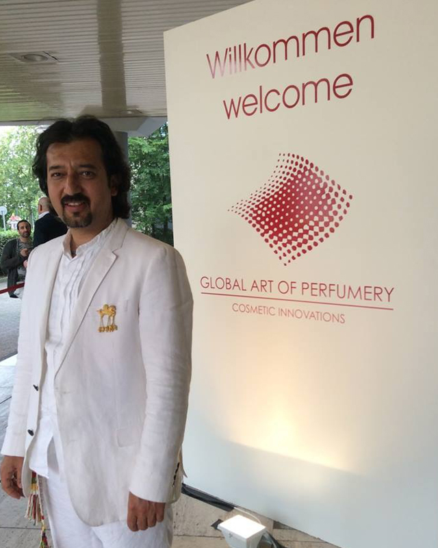 Herr Tamer bei der Global Art of Perfumery